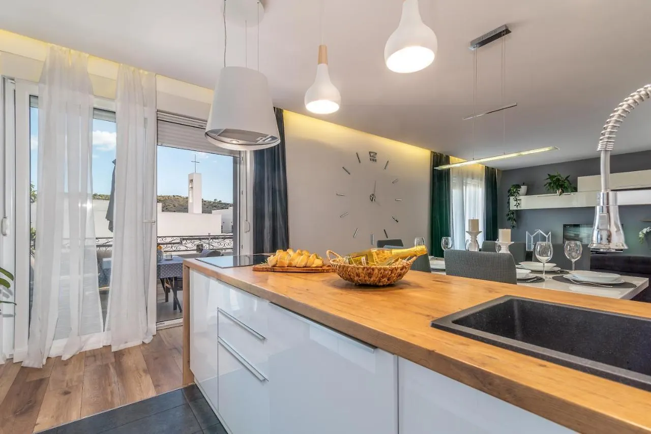 Apartman Tragos Trogir Apartment