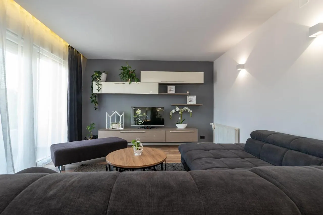 Apartment Apartman Tragos Trogir