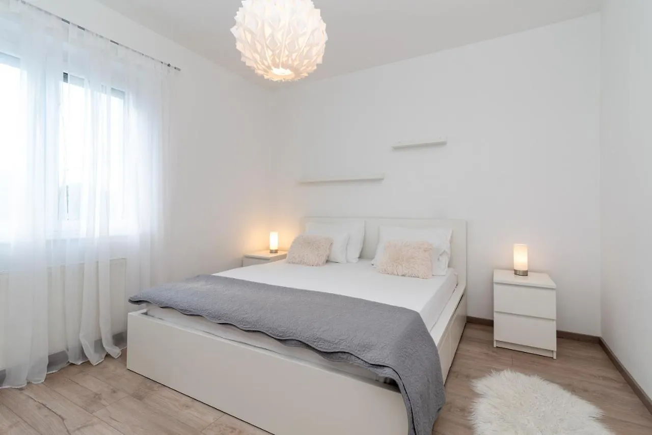 Apartman Tragos Trogir Apartment