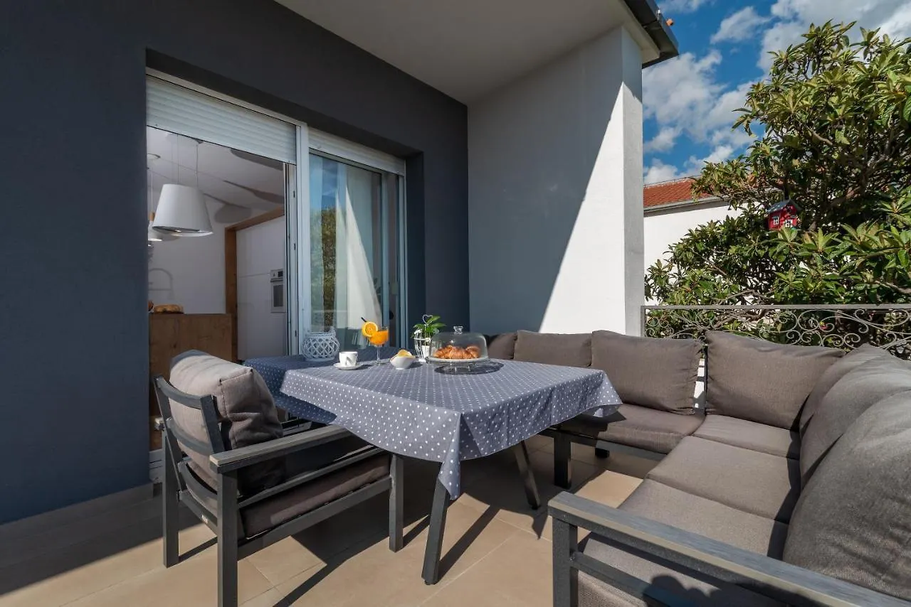 Apartment Apartman Tragos Trogir