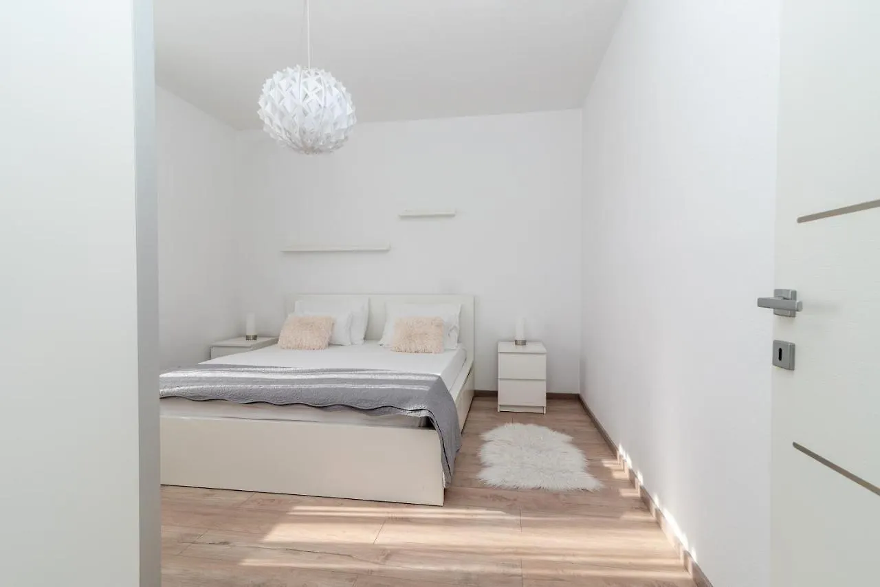 Apartment Apartman Tragos Trogir